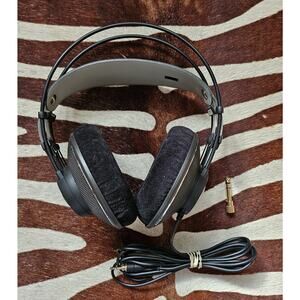 AKG K612 PRO Reference Studio Headphones & Accessories